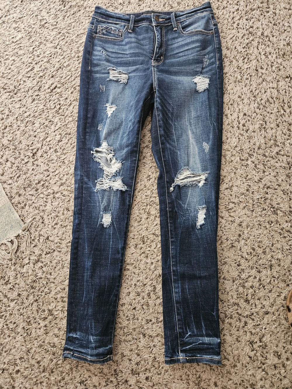 Buckle Black Distressed Dark Blue Skinny Jeans